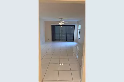 813 Sky Pine Way #F2, Greenacres, FL 33415 - Photo 2