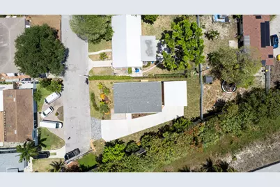 1757 N 12th Ct Court N, Lake Worth Beach, FL 33460 - Photo 4