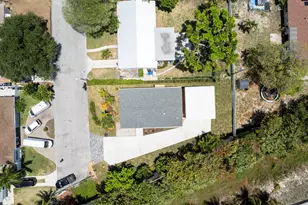 1757 N 12th Ct Ct N, Lake Worth Beach, FL 33460 - Photo 4