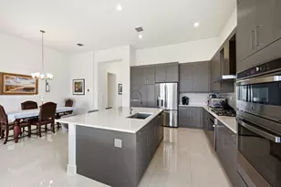 13128 Feathering Wy, Palm Beach Gardens, FL 33412 - Photo 10