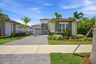 13128 Feathering Wy, Palm Beach Gardens, FL 33412 - Photo 2