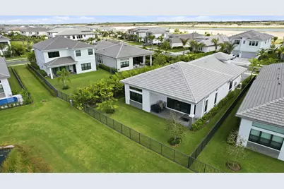 13128 Feathering Way, Palm Beach Gardens, FL 33412 - Photo 36
