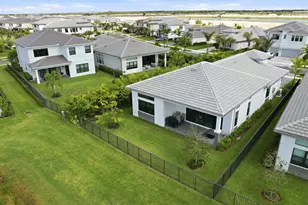 13128 Feathering Wy, Palm Beach Gardens, FL 33412 - Photo 36