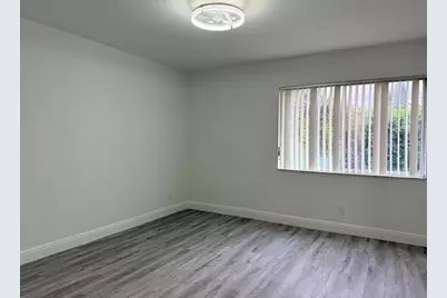 318 Knotty Pine Circle #D-2, Greenacres, FL 33463 - Photo 6