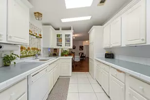 8355 SE Wren Ave, Hobe Sound, FL 33455 - Photo 12