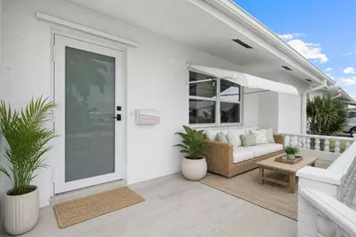 1304 SW 23rd Street, Boynton Beach, FL 33426 - Photo 2