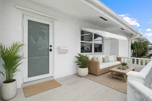 1304 SW 23rd St, Boynton Beach, FL 33426 - Photo 2