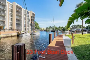 18 Royal Palm Way Way, Boca Raton, FL 33432 - Photo 2