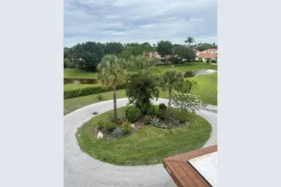 5390 NW Woodland Lakes Drive #4020, Palm Beach Gardens, FL 33418 - Photo 4