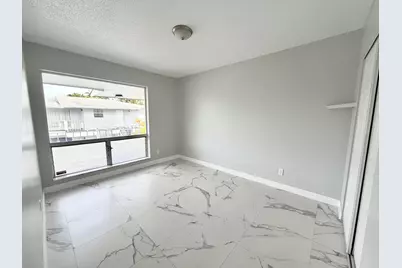 915 NE 8th Street #202, Hallandale Beach, FL 33009 - Photo 6