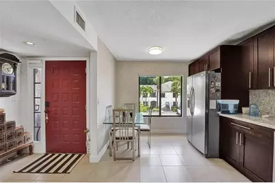 7533 Glendevon Lane #907, Delray Beach, FL 33446 - Photo 6