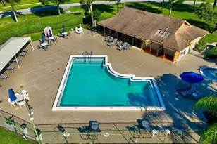 10155 Mangrove Dr, Boynton Beach, FL 33437 - Photo 16