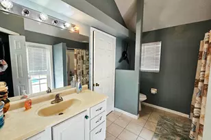 2388 SW Fern Cir, Port Saint Lucie, FL 34953 - Photo 10