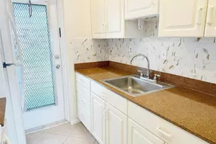 1116 Lake Terrace, Boynton Beach, FL 33426 - Photo 6