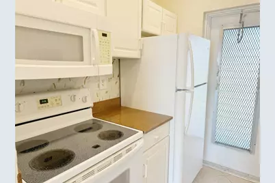 1116 Lake Terrace #214, Boynton Beach, FL 33426 - Photo 8