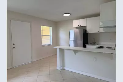 5174 NE 6th Avenue #526, Oakland Park, FL 33334 - Photo 4