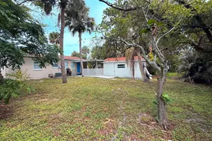 1010 Mayflower Rd, Fort Pierce, FL 34950 - Photo 48