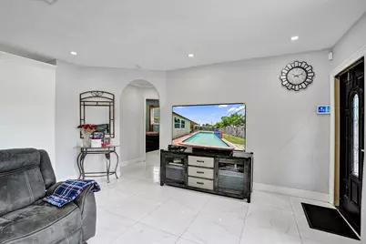 151 NW 21st Street, Pompano Beach, FL 33060 - Photo 14