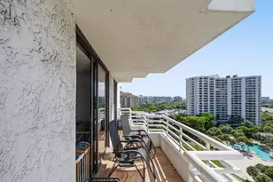 3300 192nd Street NE, Aventura, FL 33180 - Photo 20