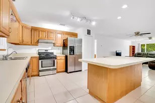 16245 E Burns Dr, Loxahatchee, FL 33470 - Photo 8