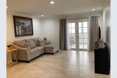 116 Lake Barbara Drive, West Palm Beach, FL 33411 - Photo 10