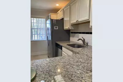 116 Lake Barbara Drive, West Palm Beach, FL 33411 - Photo 6