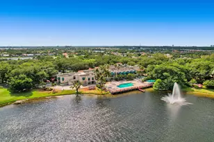 9460 Poinciana Pl, Davie, FL 33324 - Photo 26