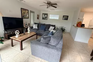 27 Crossings Cir, Boynton Beach, FL 33435 - Photo 4