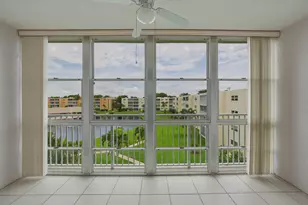 205 SE 11th Terrace, Dania Beach, FL 33004 - Photo 6