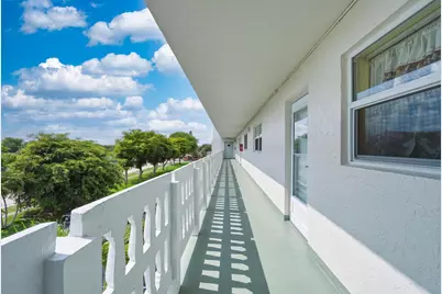 205 SE 11th Terrace #403, Dania Beach, FL 33004 - Photo 4