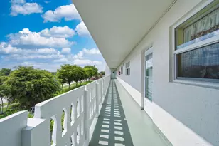 205 SE 11th Terrace, Dania Beach, FL 33004 - Photo 4