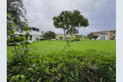 1100 Boxwood Drive #101, Delray Beach, FL 33445 - Photo 8