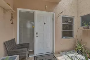 8128 Summerbreeze Ln, Boca Raton, FL 33496 - Photo 4