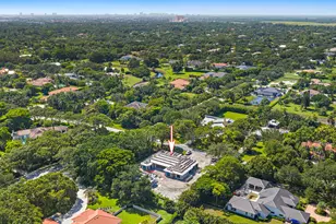 5781 Whirlaway Rd, Palm Beach Gardens, FL 33418 - Photo 4