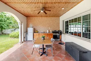 150 NE 146th Street NE, Miami, FL 33161 - Photo 14