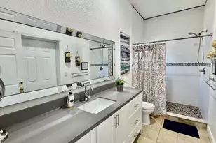 150 NE 146th Street NE, Miami, FL 33161 - Photo 34
