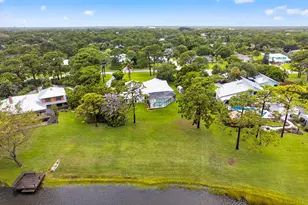 441 NE Town Terrace, Jensen Beach, FL 34957 - Photo 4