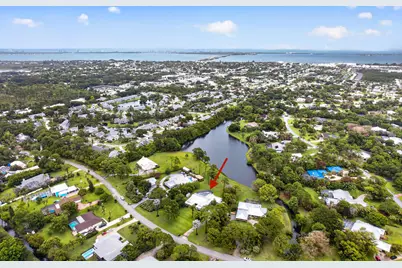 441 NE Town Terrace, Jensen Beach, FL 34957 - Photo 2