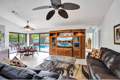 6063 Sunberry Circle, Boynton Beach, FL 33437 - Photo 24