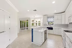 119 Hidden Hollow Dr, Palm Beach Gardens, FL 33418 - Photo 12