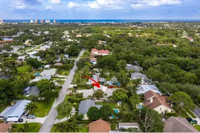 2436 Holly Lane NE, Palm Beach Gardens, FL 33410 - Photo 2