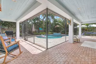 2436 Holly Ln NE, Palm Beach Gardens, FL 33410 - Photo 44