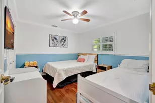 2436 Holly Ln NE, Palm Beach Gardens, FL 33410 - Photo 32