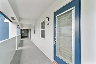 7807 Golf Cir Dr, Margate, FL 33063 - Photo 22