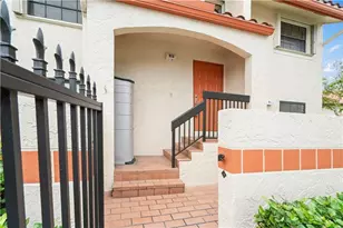 912 Congressional Way, Deerfield Beach, FL 33442 - Photo 2