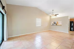912 Congressional Way, Deerfield Beach, FL 33442 - Photo 14