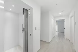 714 NE 14th Ave, Fort Lauderdale, FL 33304 - Photo 10