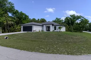 4696 April Ave, North Port, FL 34288 - Photo 2