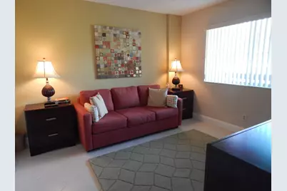6698 N 10th Ave N #215, Lake Worth, FL 33467 - Photo 10