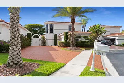 980 Bel Aire Drive West, Pembroke Pines, FL 33027 - Photo 2